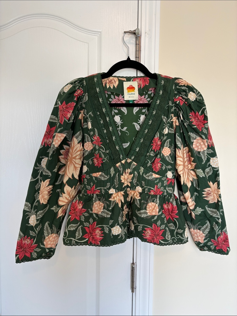 FARM Rio Green Floral Peplum Blouse with Pink and Cream Flowers - Picture 5 of 10